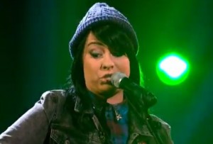 Lucy Spraggan sings 'Gold Digger' by Kanye West on X Factor UK live after bereavement